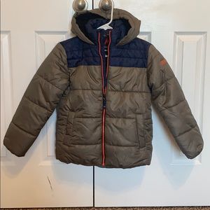 Brand new no tags never worn size 8 boys winter j